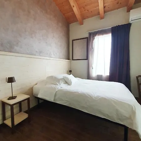 Osteria E Del Viaggiatore Pensionat *