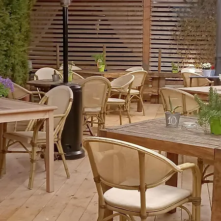 Osteria E Del Viaggiatore Pensión *