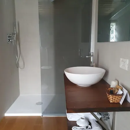 Osteria E Del Viaggiatore Pensión