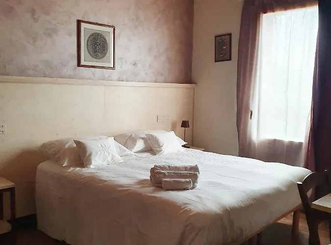 Osteria E Del Viaggiatore