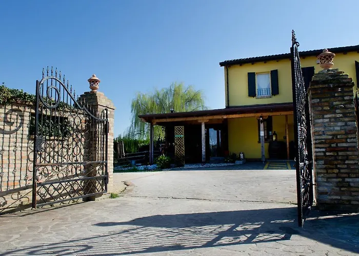 Osteria E Del Viaggiatore *